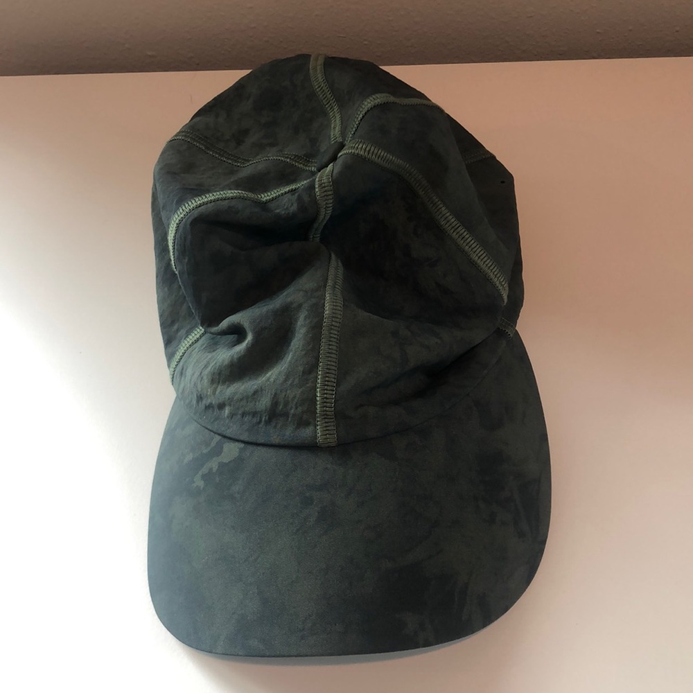 Lululemon green baseball athletic hat